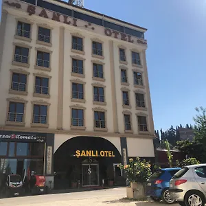 فندق سبا وحمام سانلي